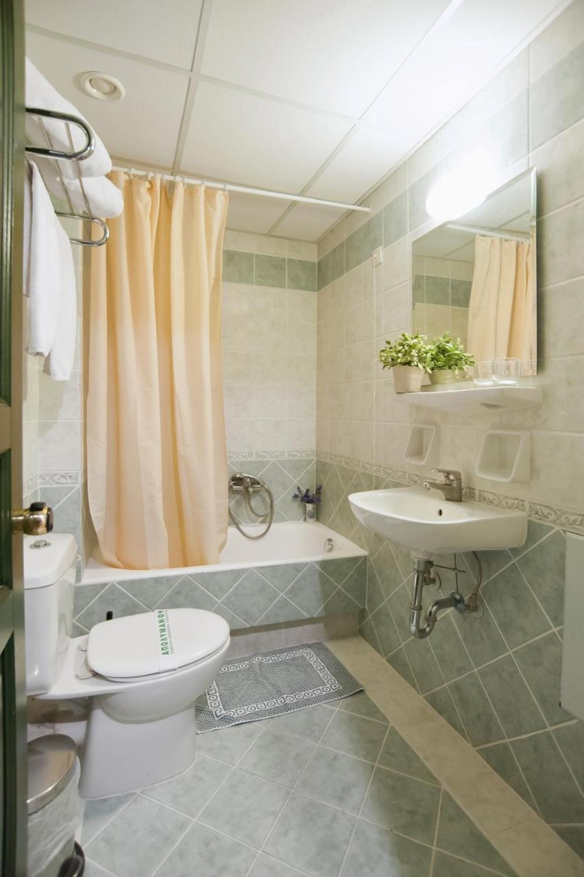 Artemis Hotel Delphi Bagian luar foto