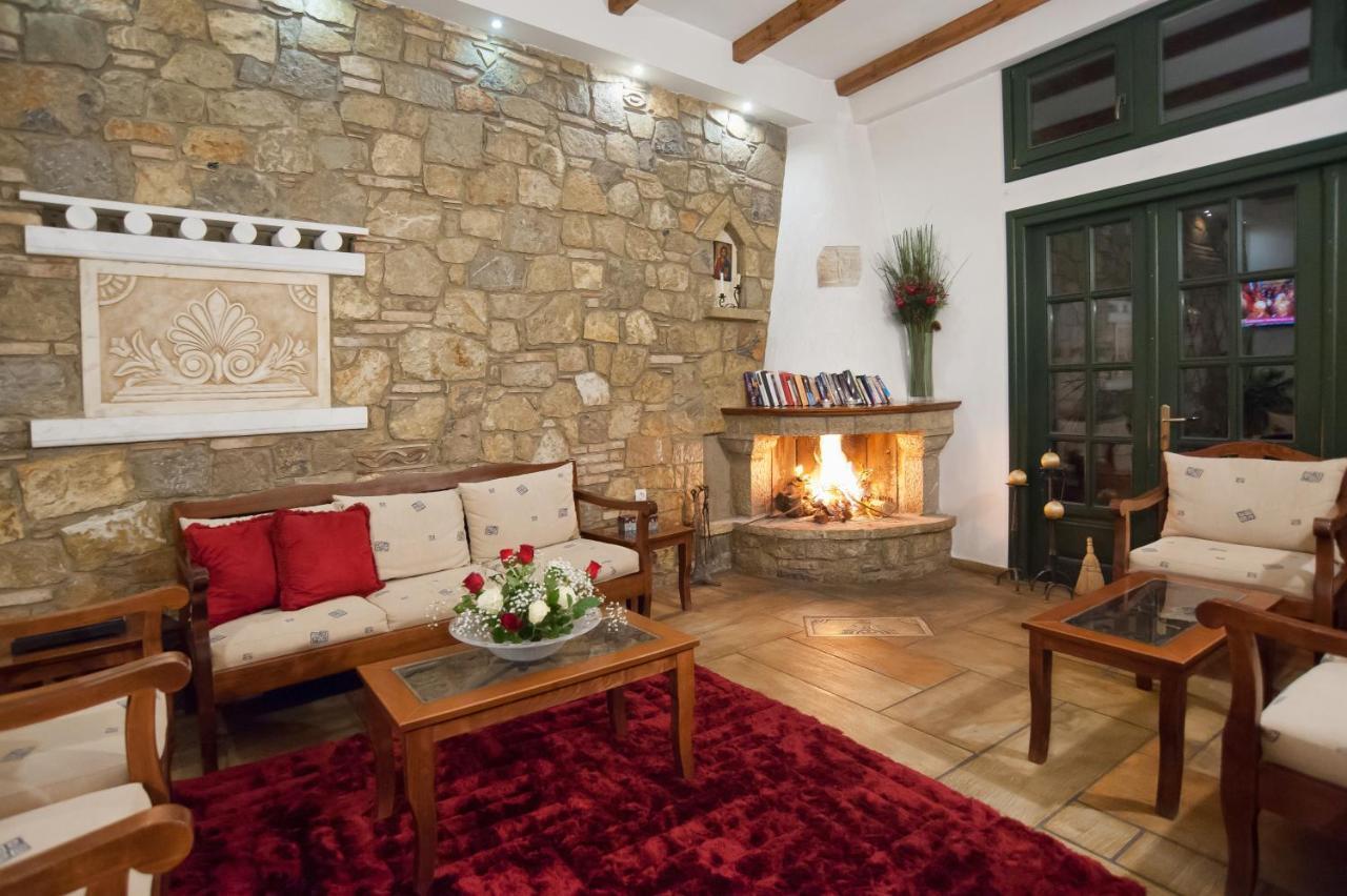 Artemis Hotel Delphi Bagian luar foto